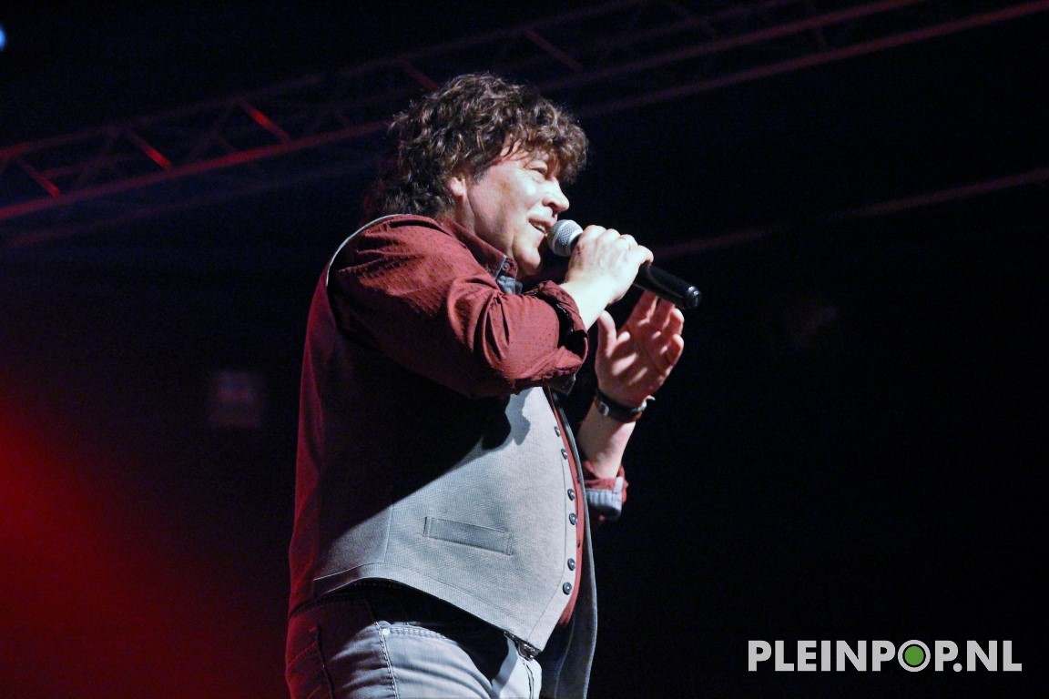 Dennie Christian    (20)